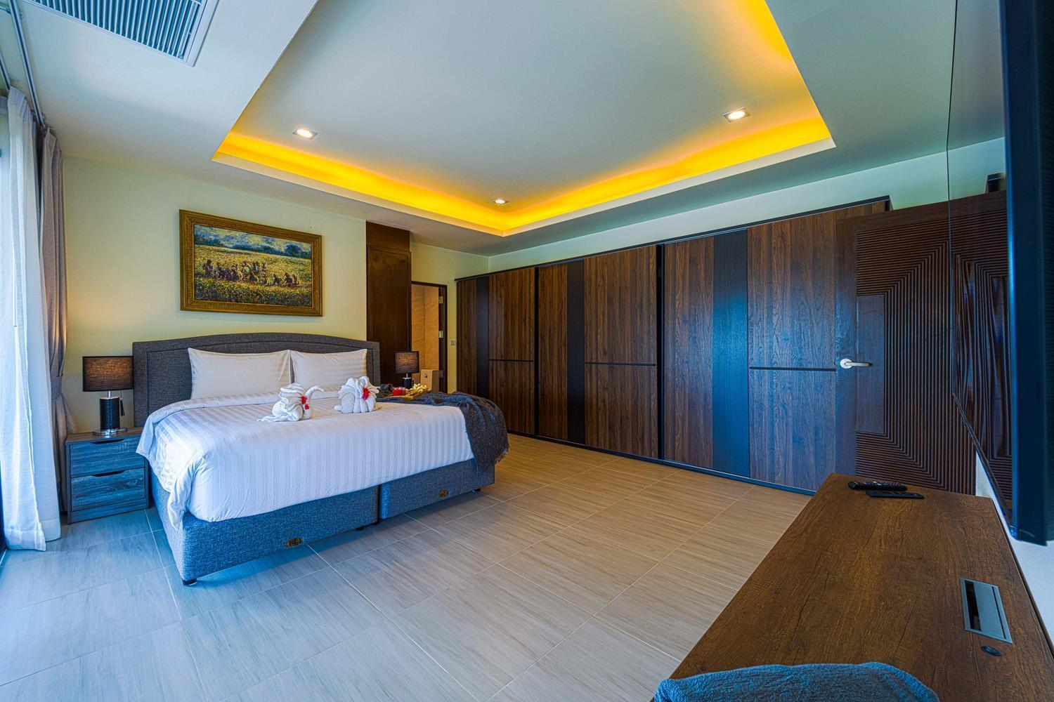 Luxury 5 Bedroom Close To Srs *
