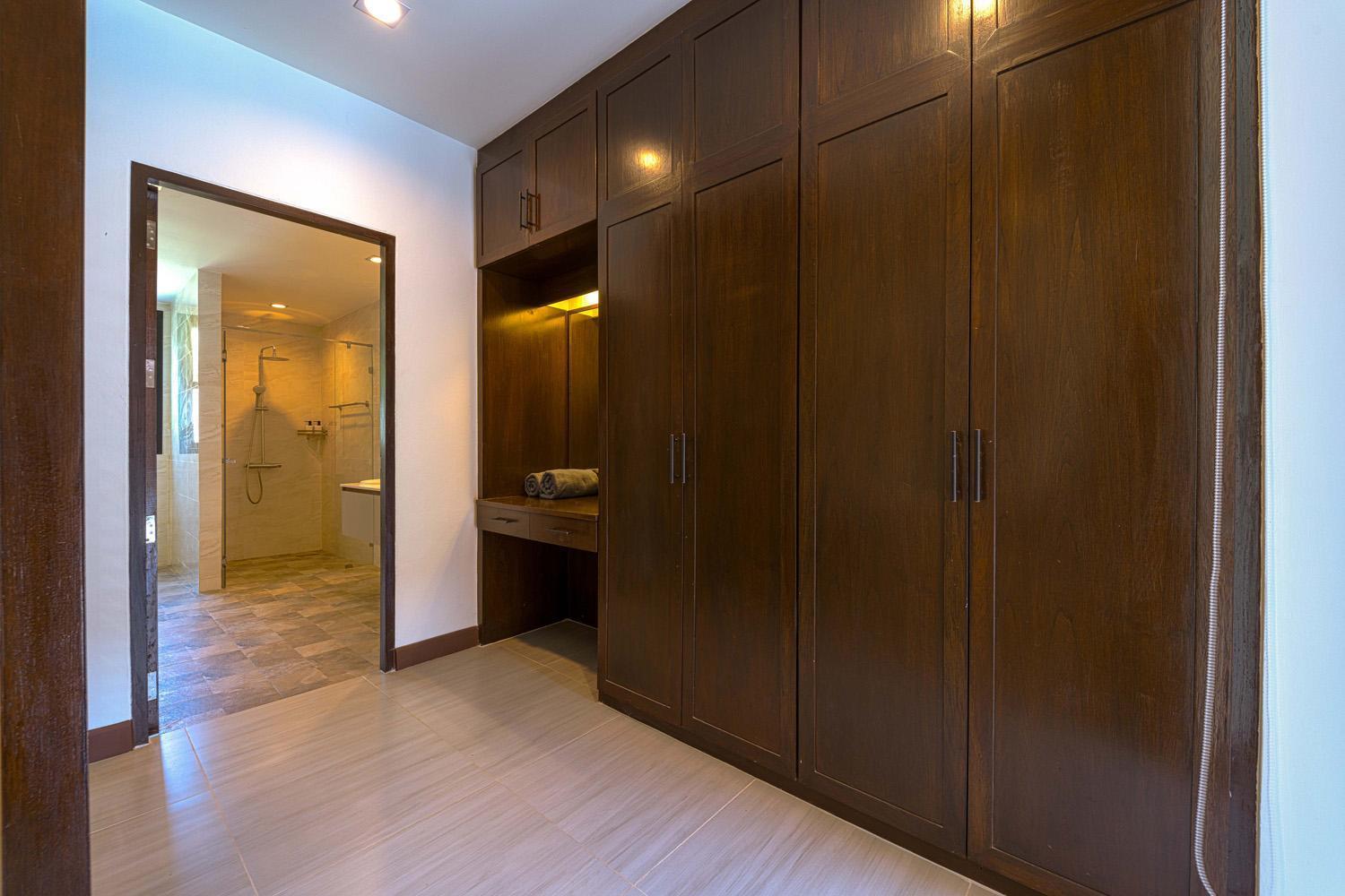 Luxury 5 Bedroom Close To Srs Hua Hin