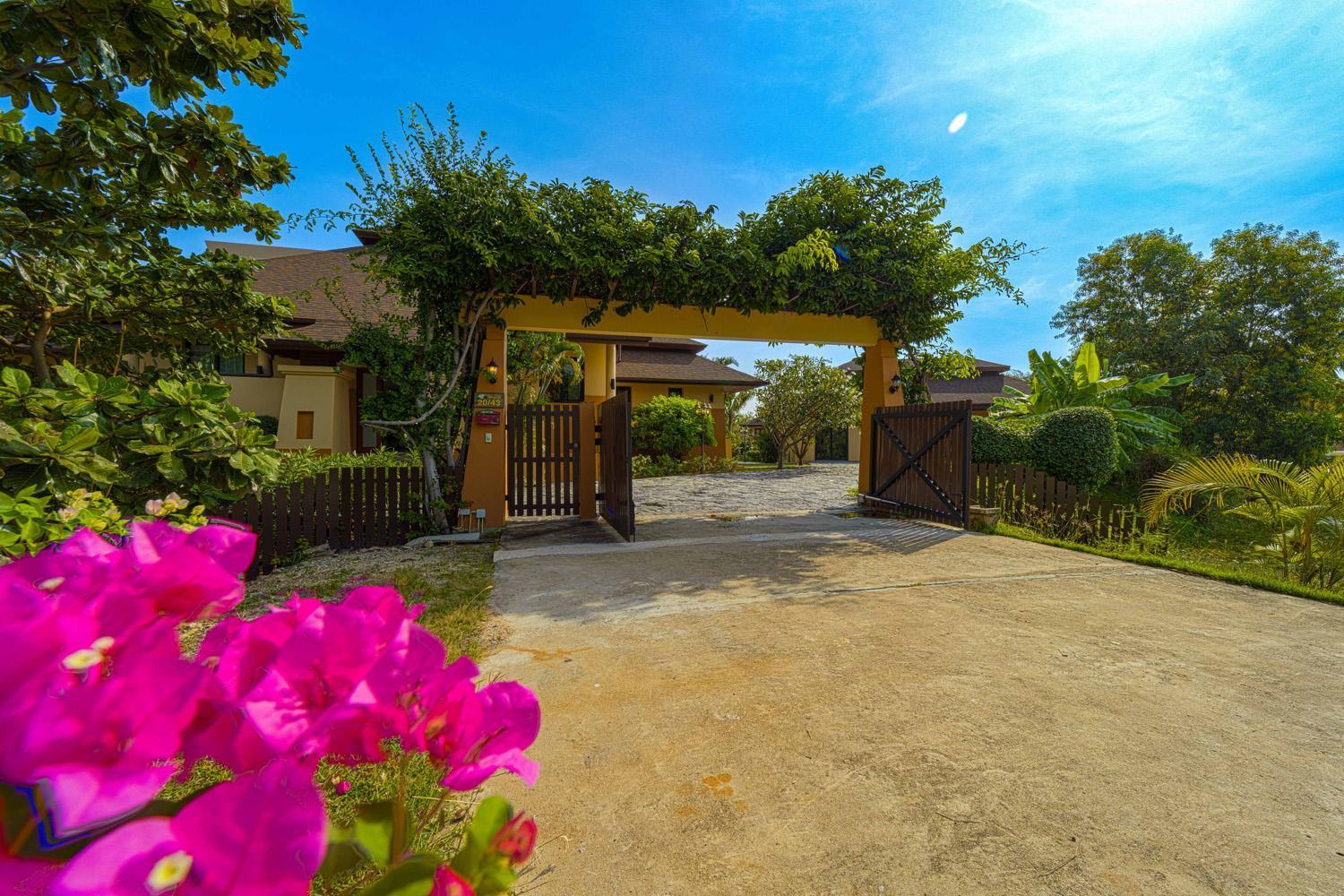Pousada Luxury 5 Bedroom Close To Srs Hua Hin