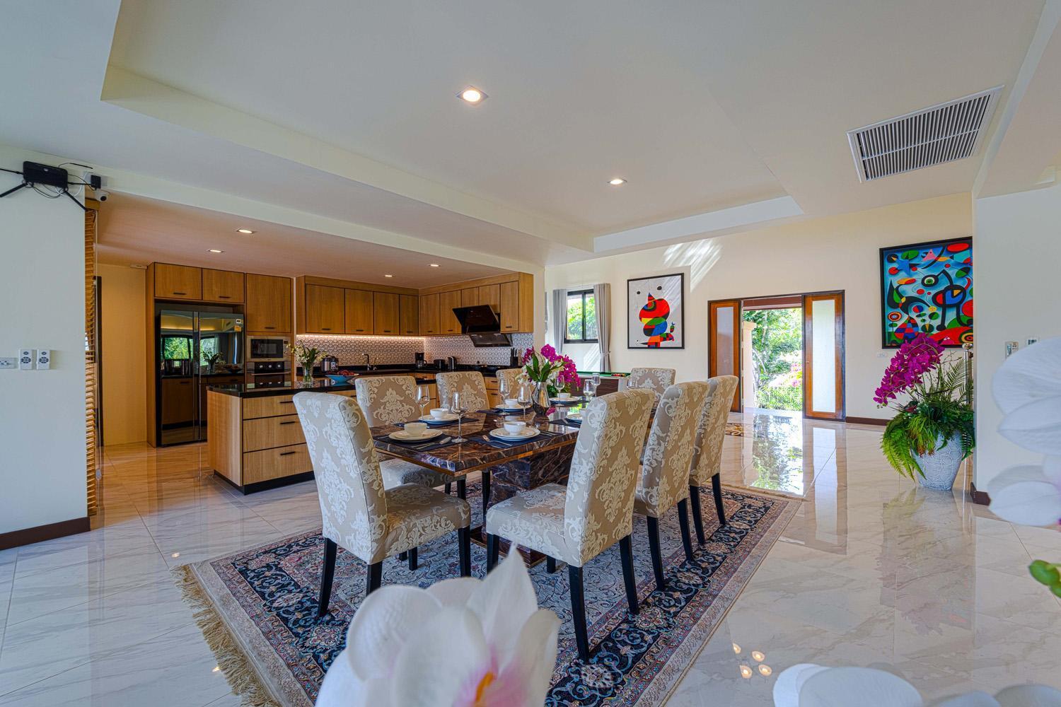 Luxury 5 Bedroom Close To Srs Pousada